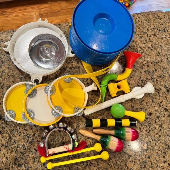 Fisher-Price Musical Band Drum Set Instruments Tambourine Vintage 1979 Vintage - Picture 11 of 16